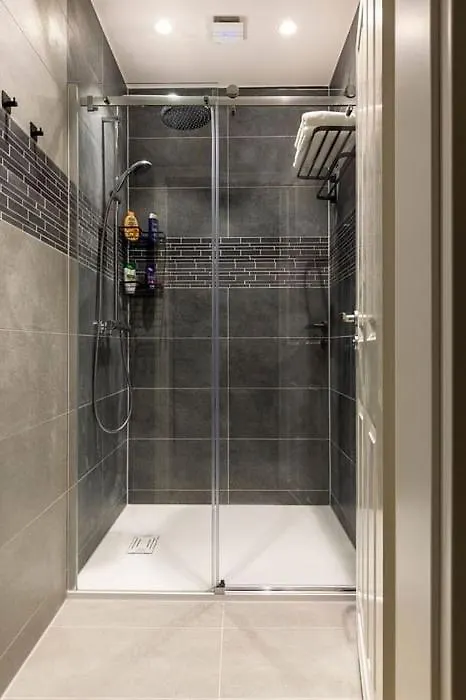 Berlin Central I Sunshine 2-Br Apartment I 62M2 Duitsland